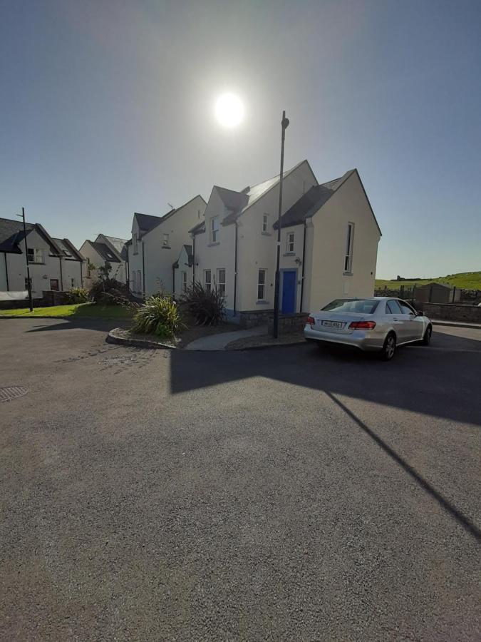 Doolin Court Villa Eksteriør bilde