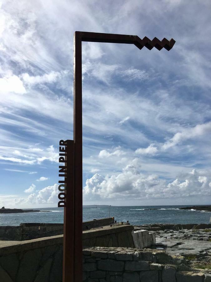 Doolin Court Villa Eksteriør bilde