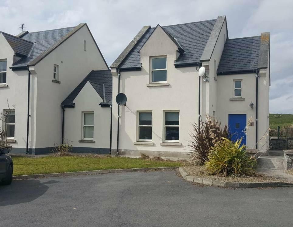 Doolin Court Villa Eksteriør bilde